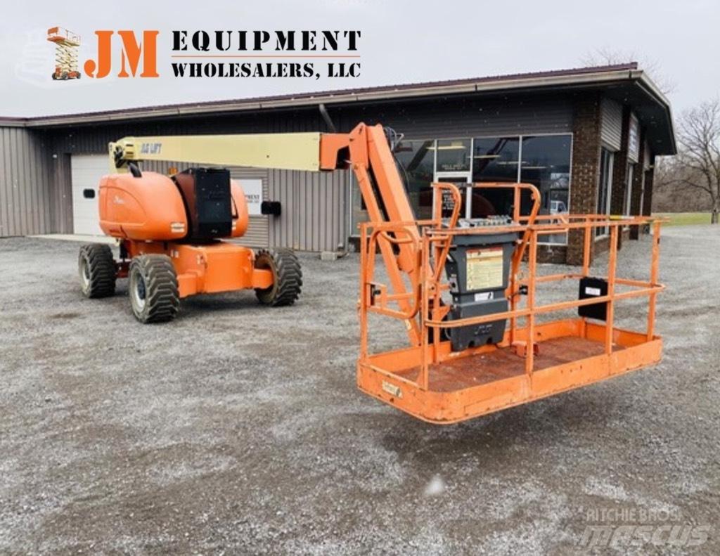 JLG 800 AJ Nacelles articulées