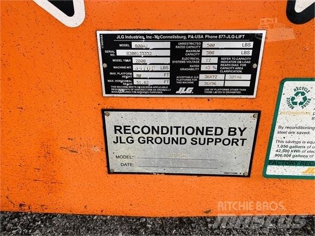 JLG 800 AJ Nacelles articulées