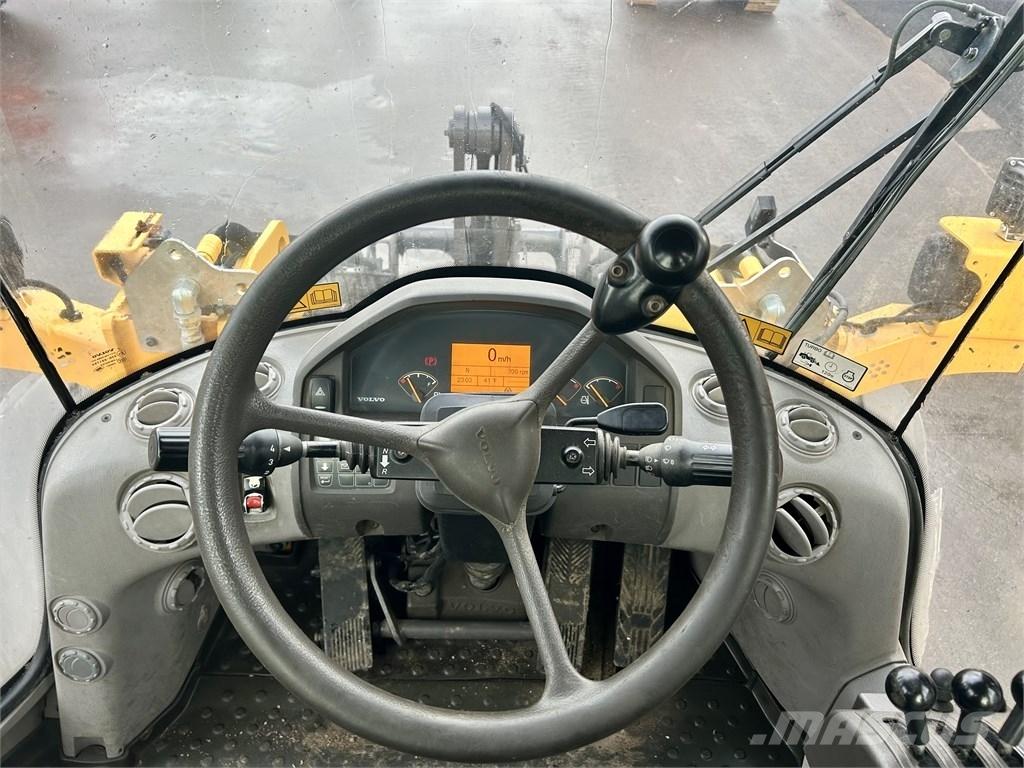 Volvo L60G LONGBOOM Chargeuse sur pneus