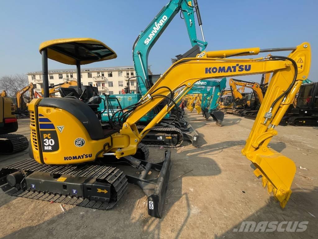 Komatsu PC 30 Mini pelle < 7t