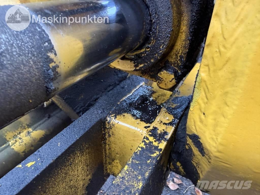 Nordverk NV 130 Niveleuse