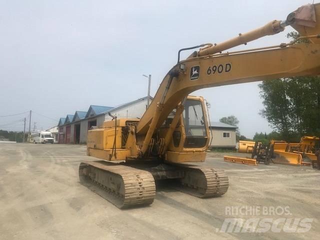 John Deere 690 D Pelle sur chenilles