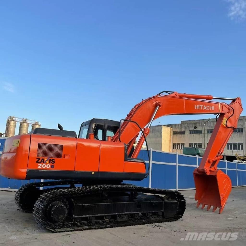Hitachi ZX200 Pelle sur chenilles