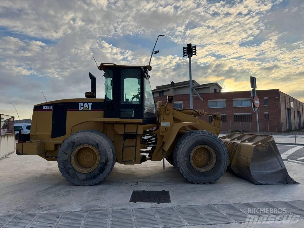 CAT 938 G Chargeuse sur pneus