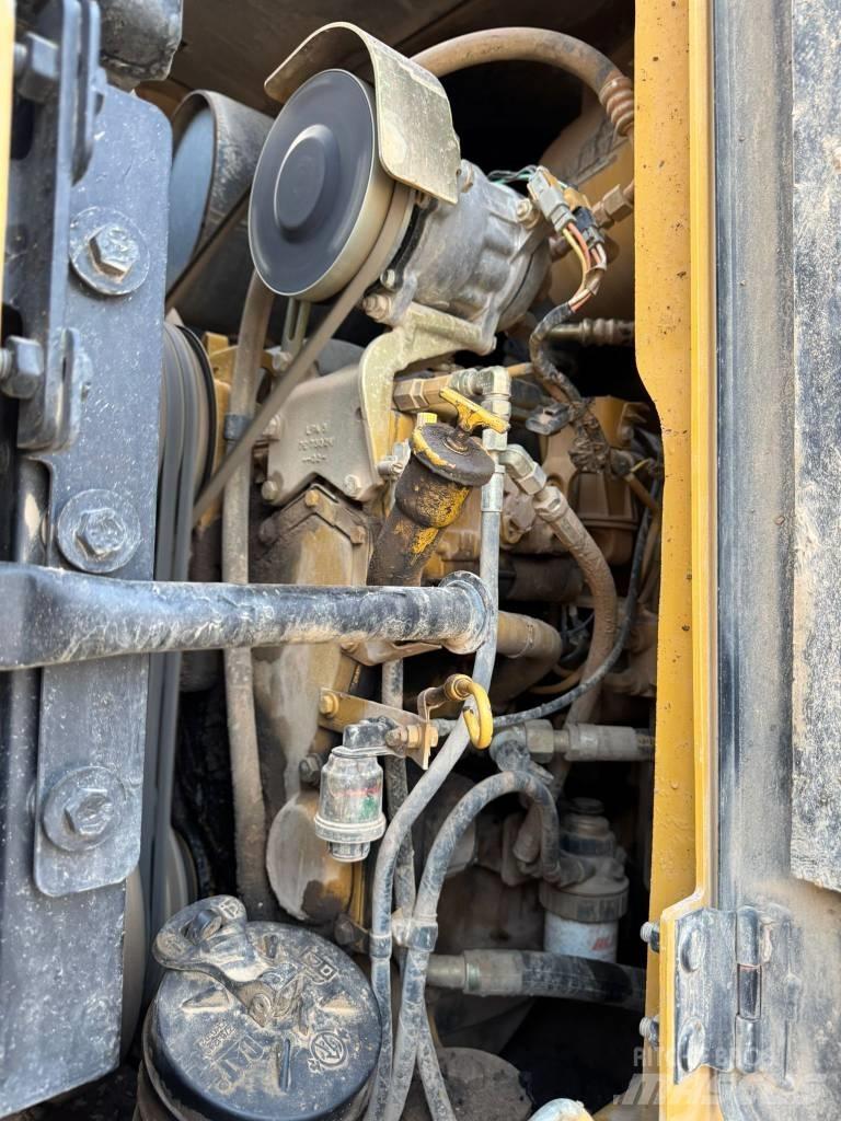 CAT 938 G Chargeuse sur pneus