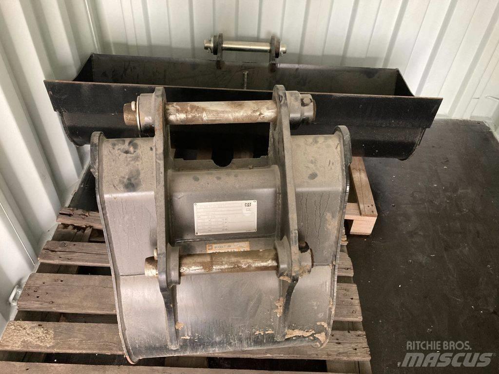 CAT 428 Tractopelle