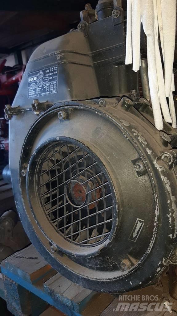 DYCATI 21S22 Moteur