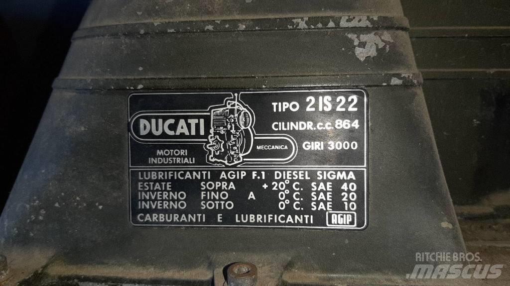  DYCATI 21S22 Moteur
