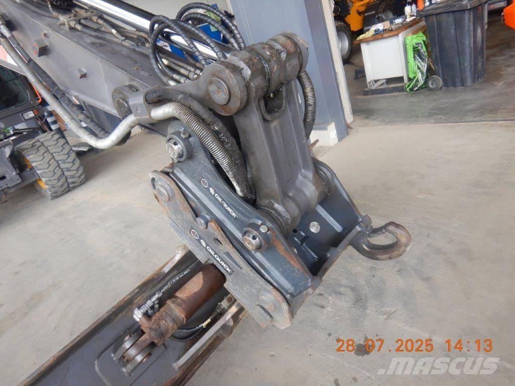 Volvo EWR 150 E Pelle sur pneus