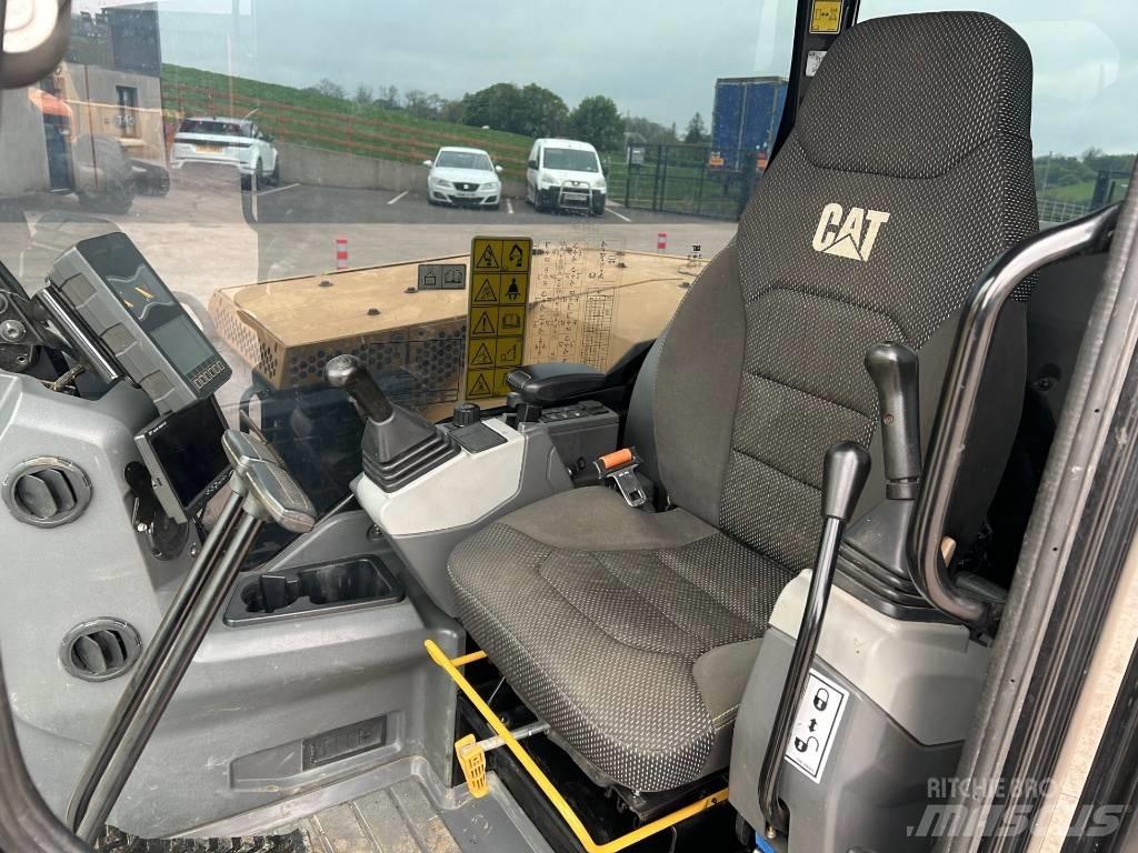 CAT 306 Mini pelle < 7t