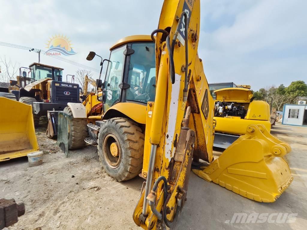 JCB 4CX Tractopelle
