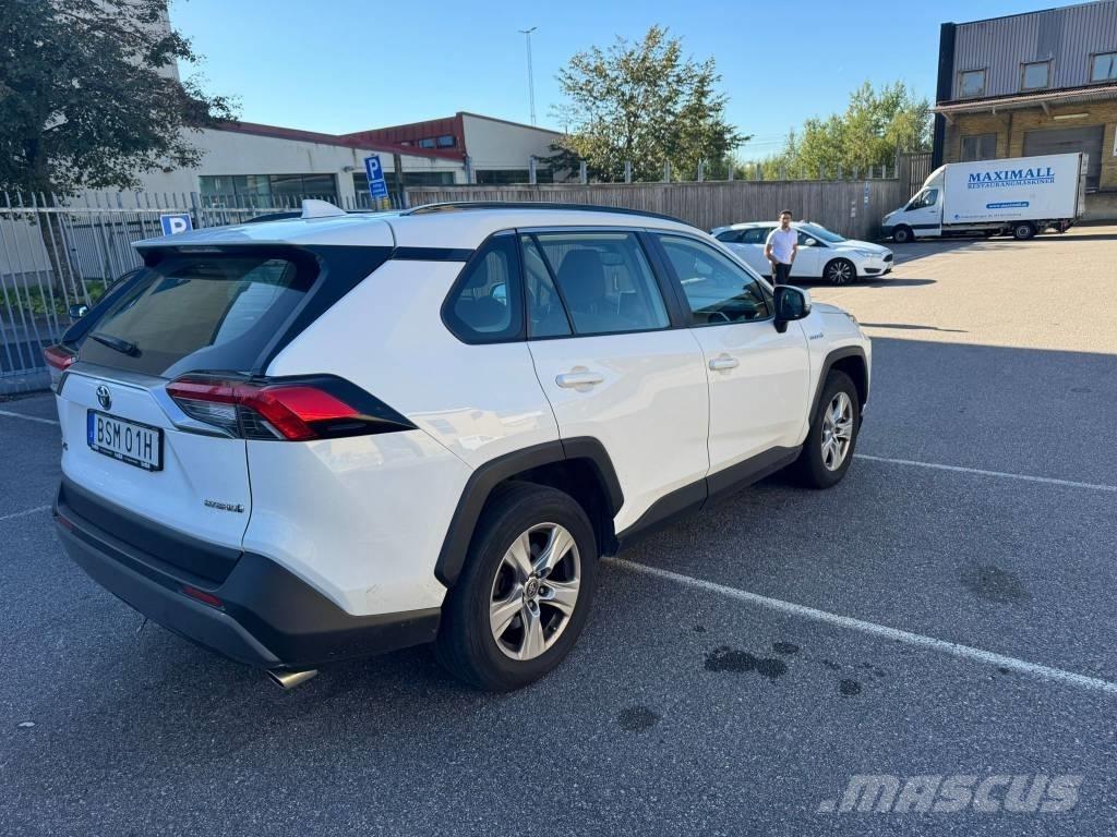 Toyota RAV-4 Voiture