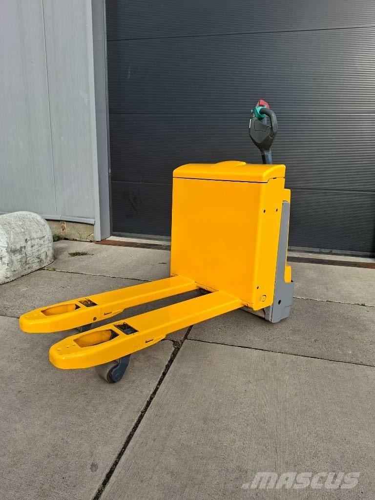 Jungheinrich EJE 116 Transpalette accompagnant