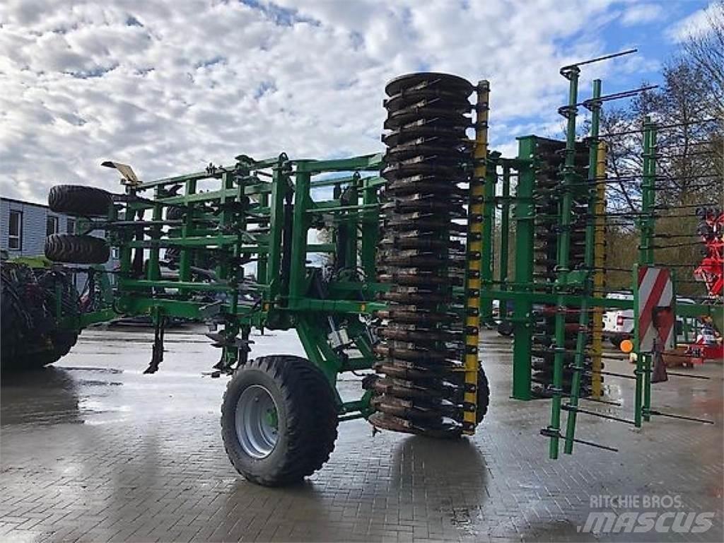 Kerner X4 460 Déchaumeur, cultivateur