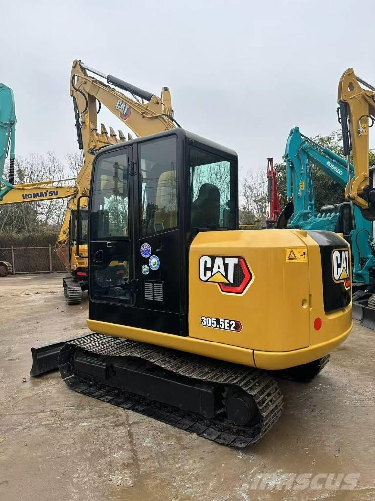 CAT CAT305.5E2 Mini pelle < 7t