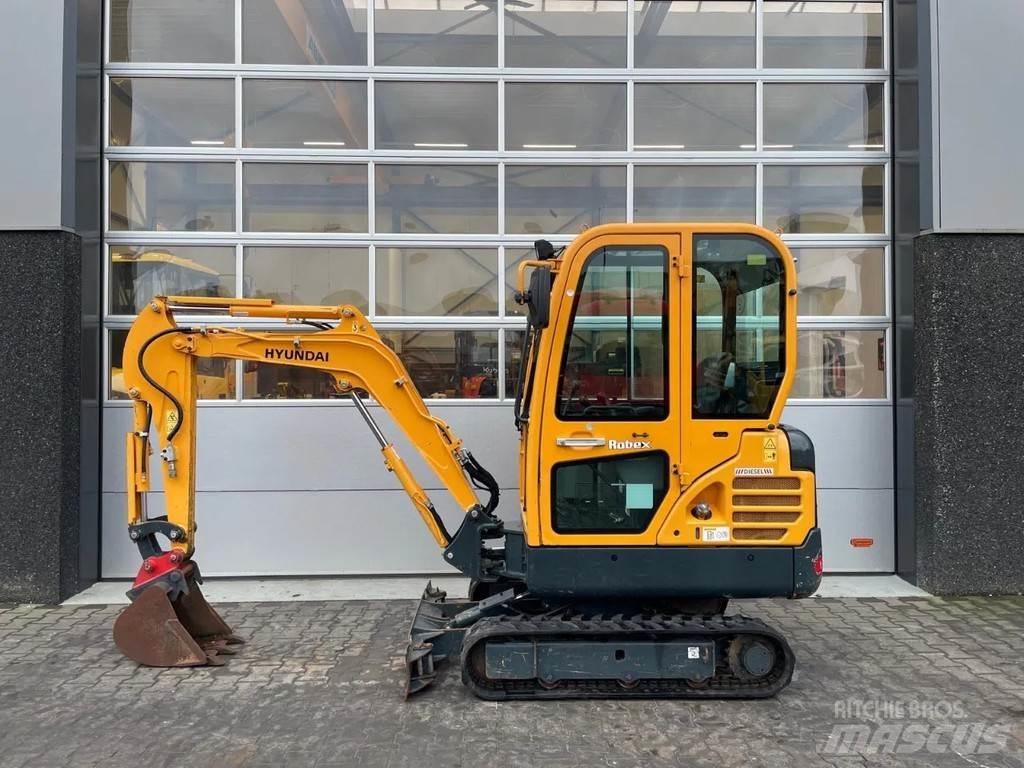 Hyundai Robex18 Mini pelle < 7t