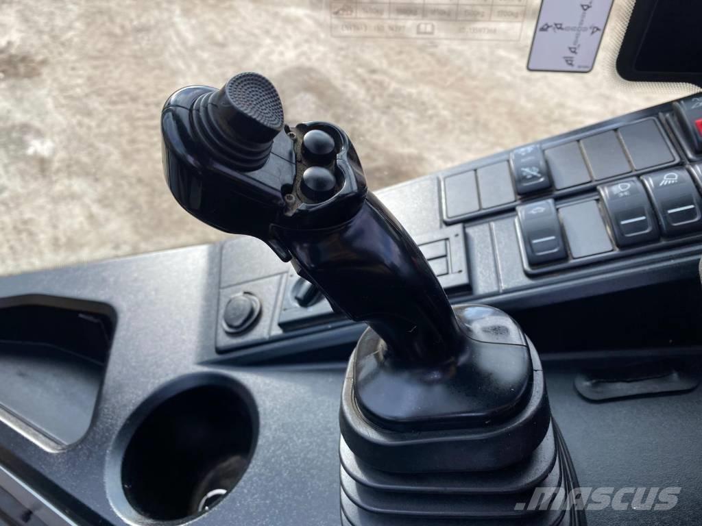 Liebherr L 506 Chargeuse sur pneus