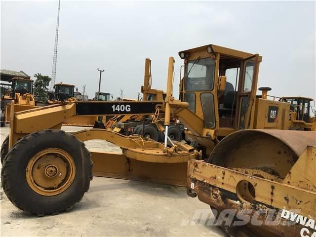 CAT 140G Niveleuse