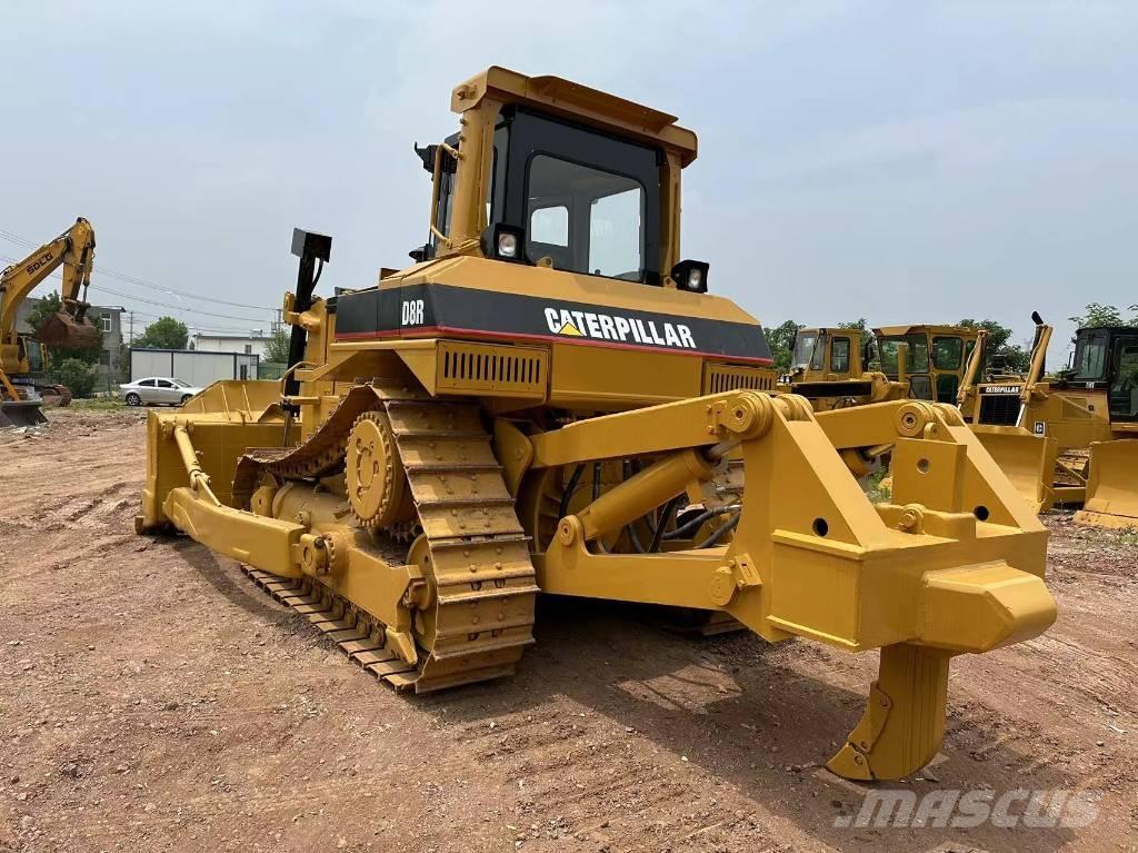 CAT D 8 R Bouteurs sur chenilles