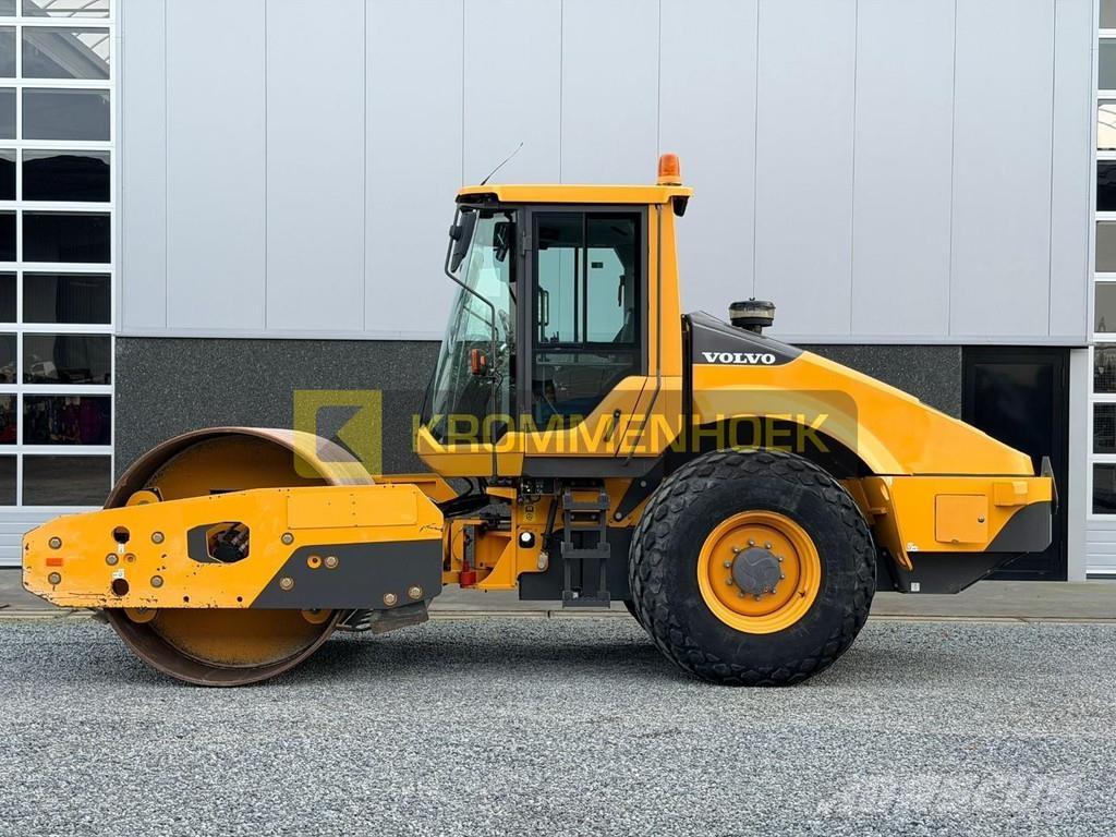 Volvo SD 135 B Plaque vibrante