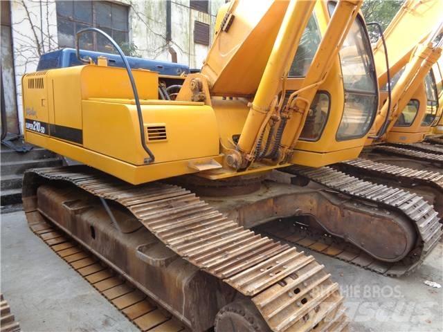 Hyundai R210-5D Pelle sur pneus