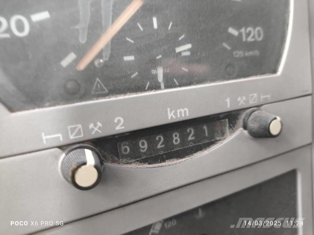 MAN 26.464 Camion porte container