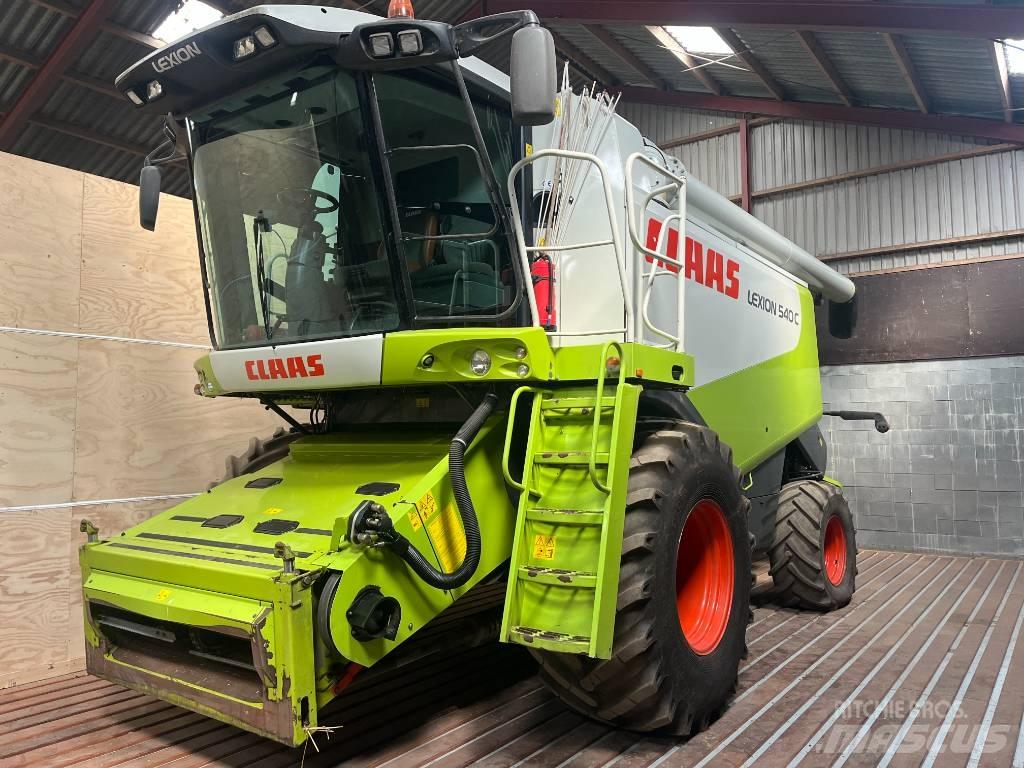 CLAAS Lexion 540 C Moissonneuse batteuse