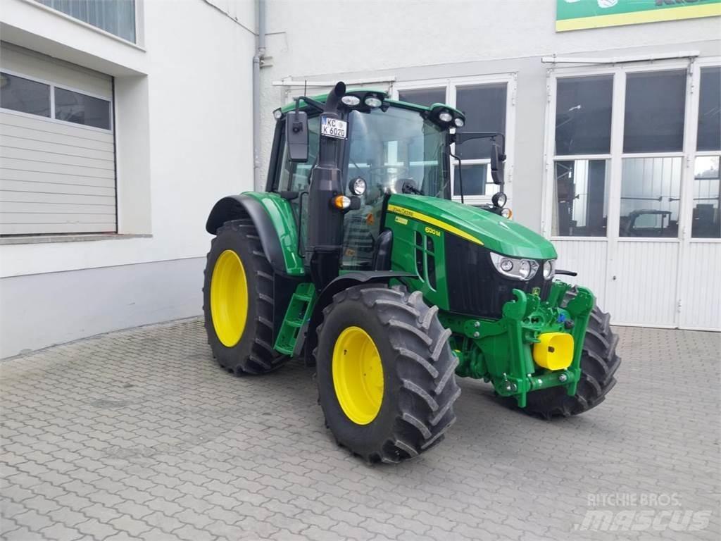 John Deere 6120M Tracteur