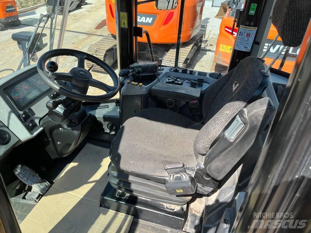 CAT 950 Chargeuse sur pneus