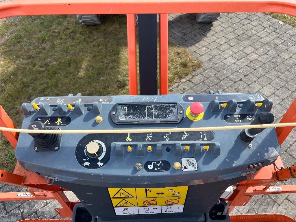 JLG EC 450 AJ Nacelles articulées
