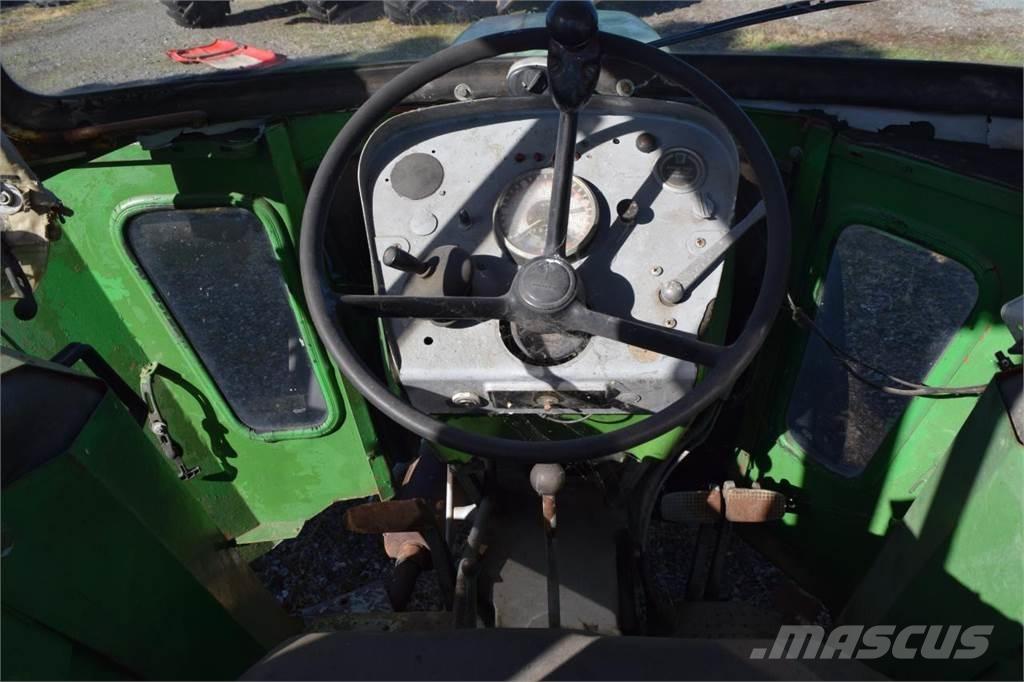 Deutz-Fahr D4006 Tracteur