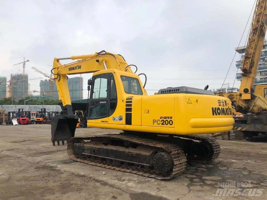 Komatsu PC 200-6 Pelle sur chenilles