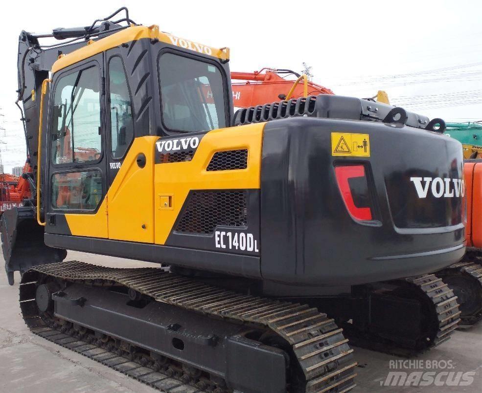 Volvo EC 140 DL Pelle sur chenilles
