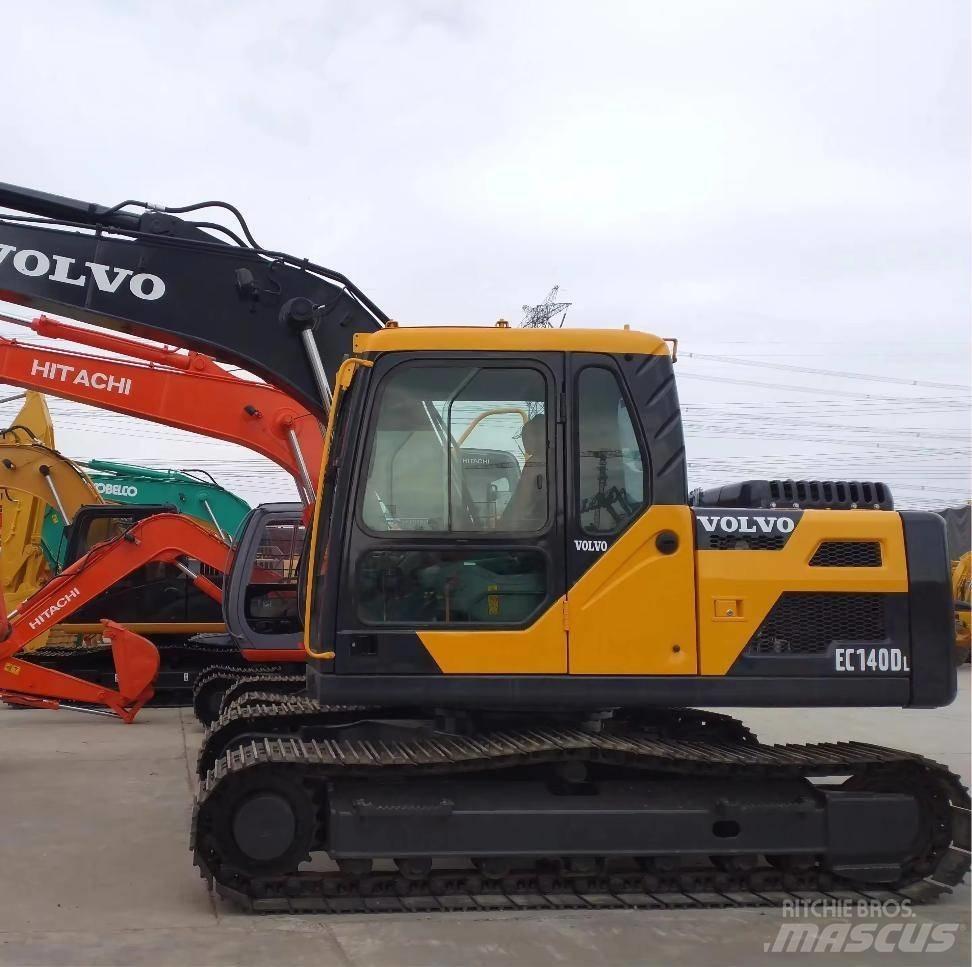 Volvo EC 140 DL Pelle sur chenilles