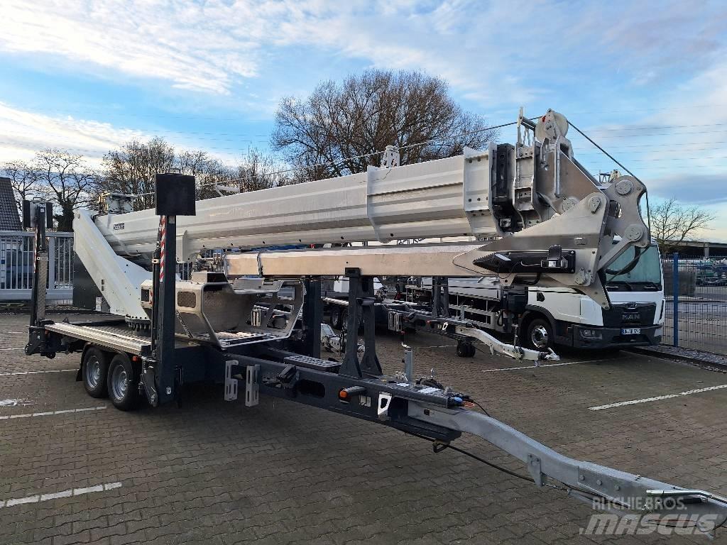 Böcker AHK 36e Autre grue