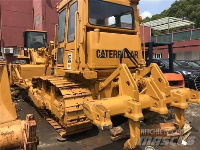 CAT D 6 D Bouteurs sur chenilles