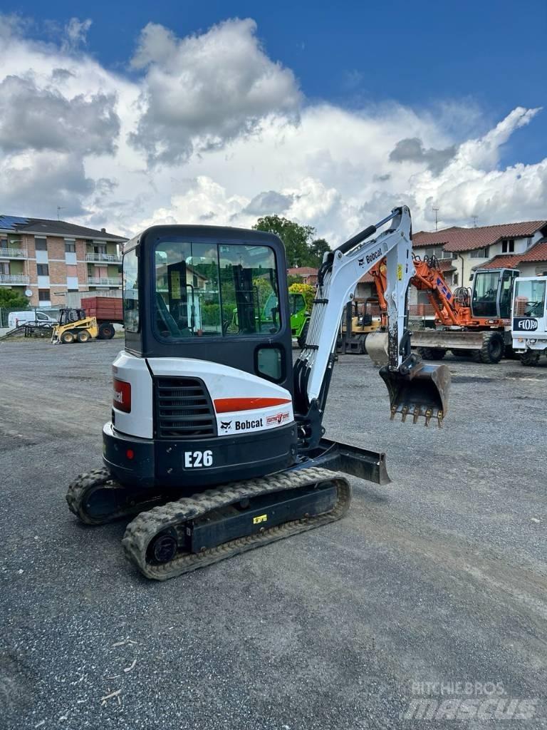 Bobcat E 26 Mini pelle < 7t
