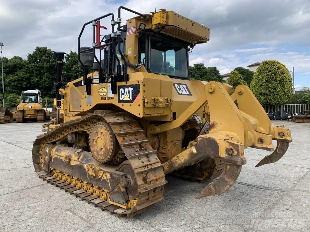 CAT D 6 T XLVP Bouteurs sur chenilles