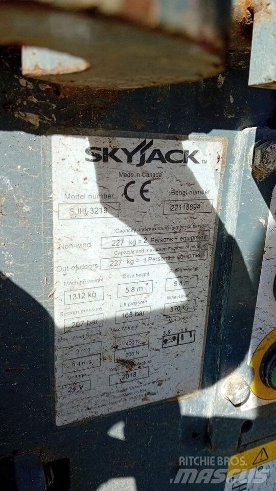 SkyJack SJ 3219 Nacelle ciseaux