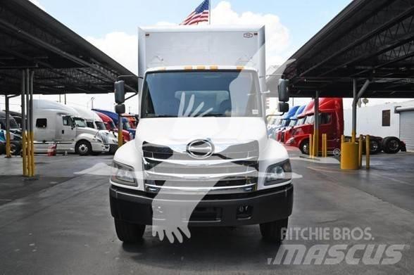 Hino 268 Camion Fourgon