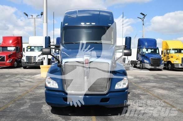 Kenworth T680 Tracteur routier