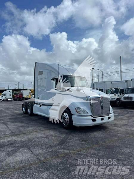Kenworth T680 Tracteur routier