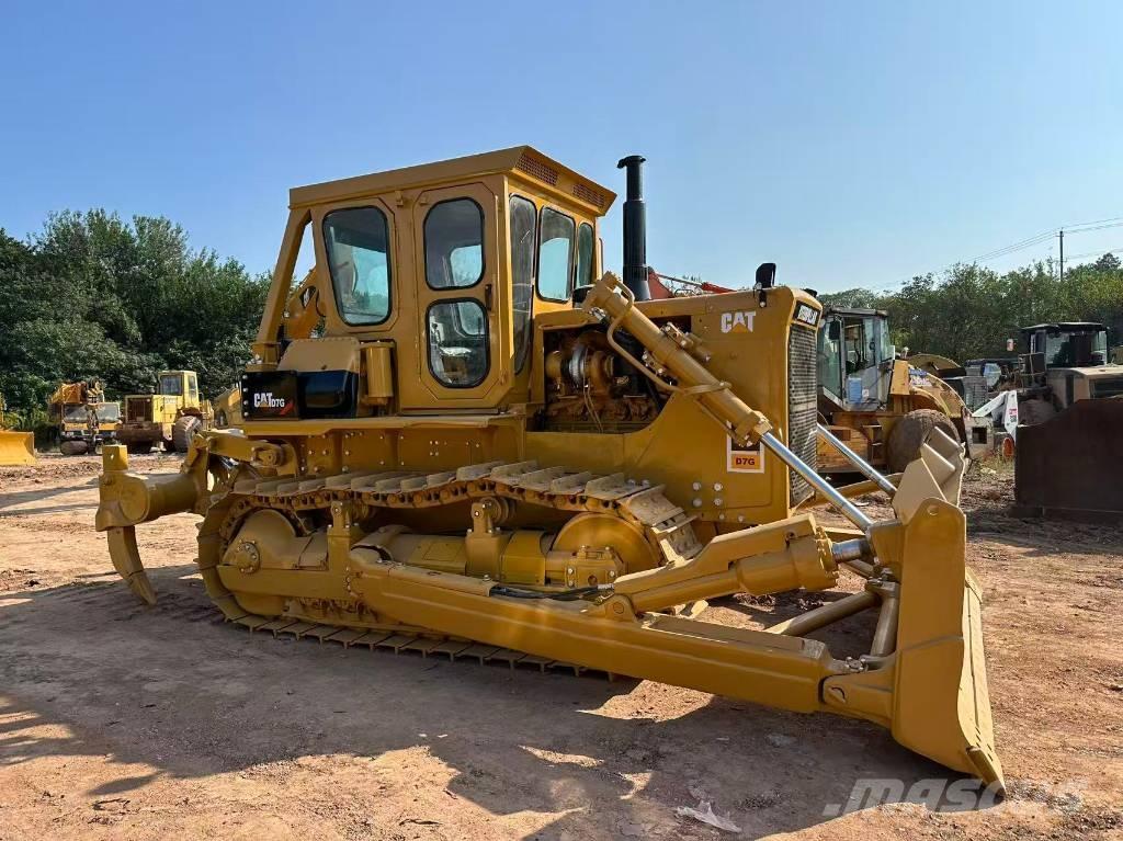 CAT D 7 G Bouteurs sur chenilles