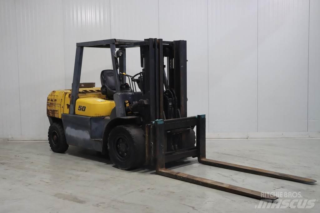 TCM FD50T2 Chariots diesel
