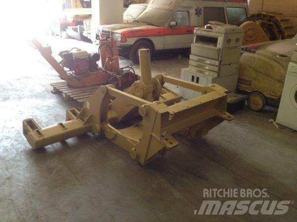 CAT 140H/160H Ripper Construction - Autres