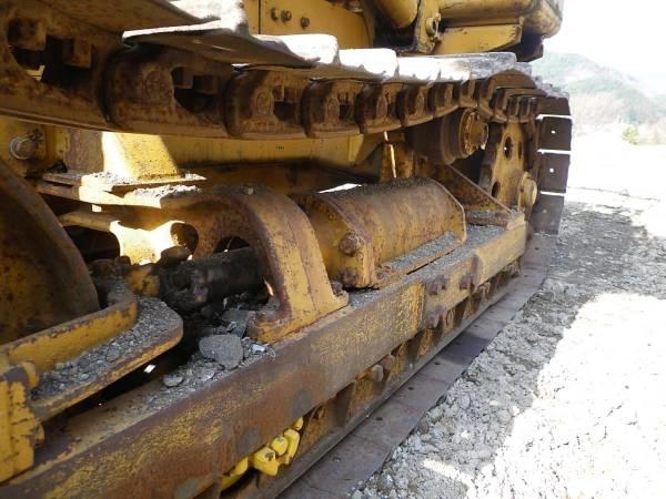 Komatsu D20S-3 Bouteurs sur chenilles