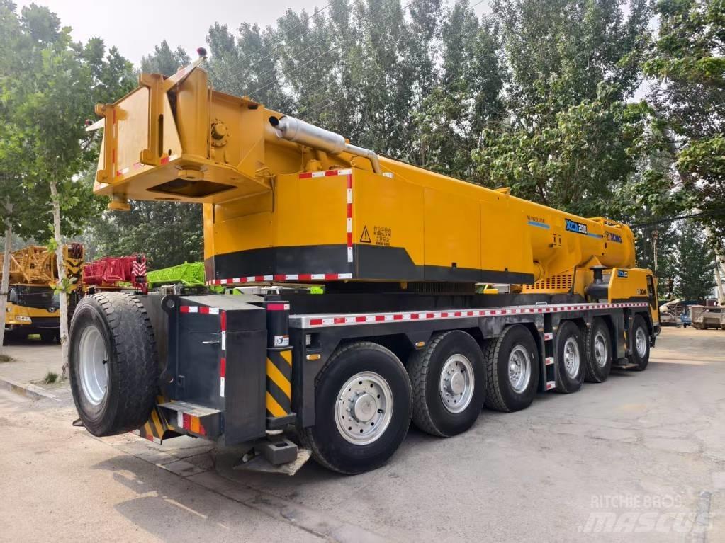 XCMG XCA 200 Grues tout terrain