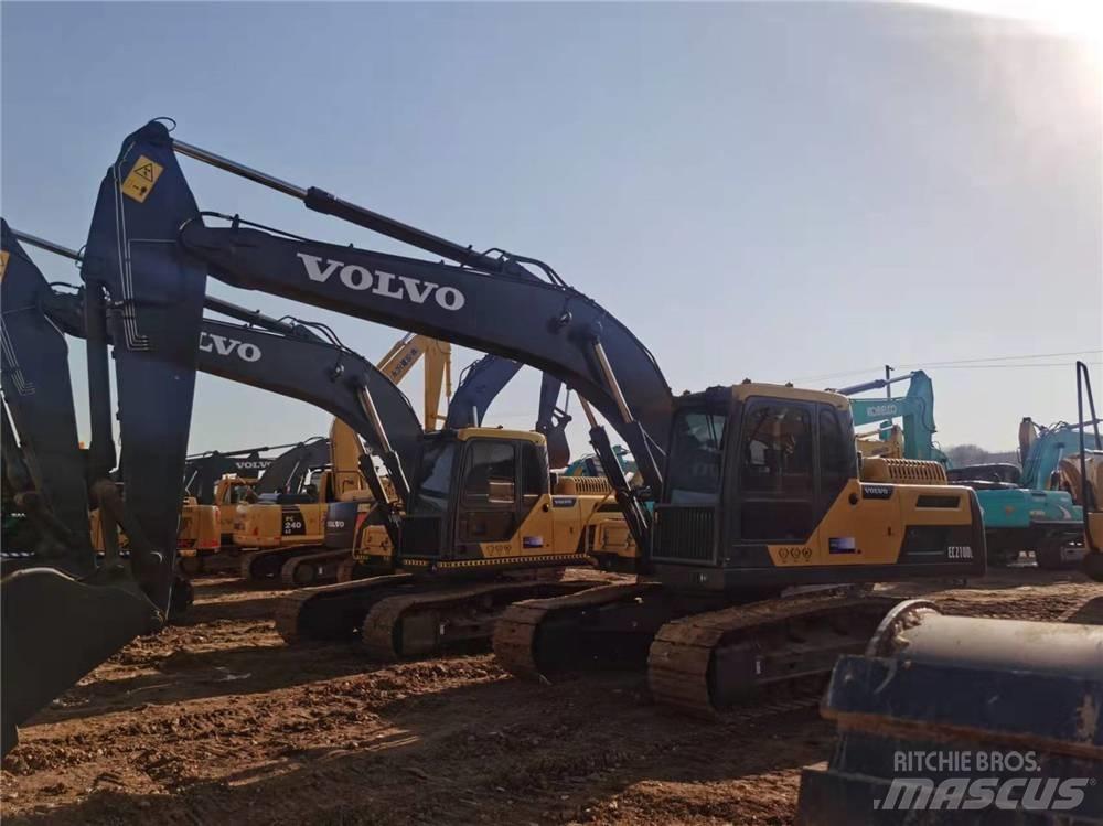 Volvo EC210D Pelle sur chenilles