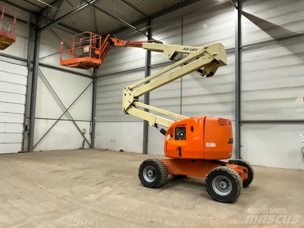 JLG 450 AJ Nacelles articulées