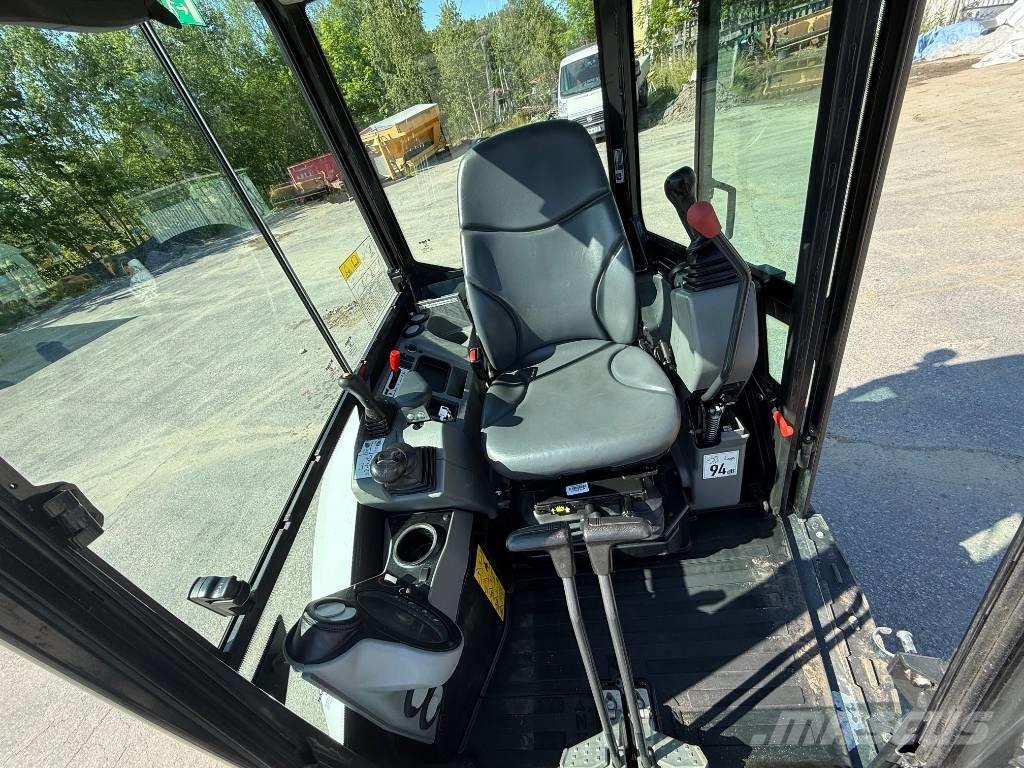 Bobcat E 27 Mini pelle < 7t